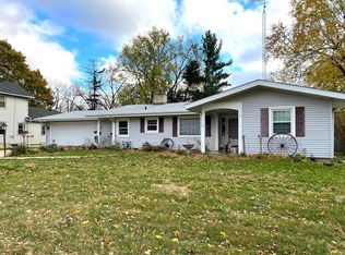 425 W Court St, Elkhorn, WI 53121