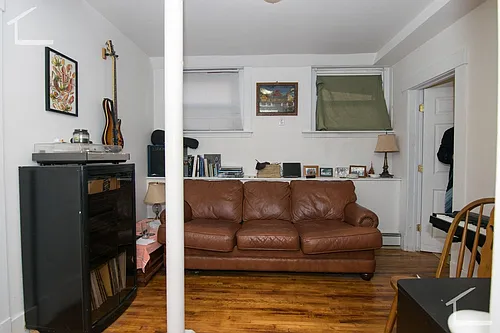 18 Saint Lukes Rd #3L Photo 1