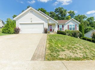 1061 Big Sky Dr, Fenton, MO