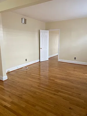 Rented by Mitra Hakimi Realty Group, LLC | media 40