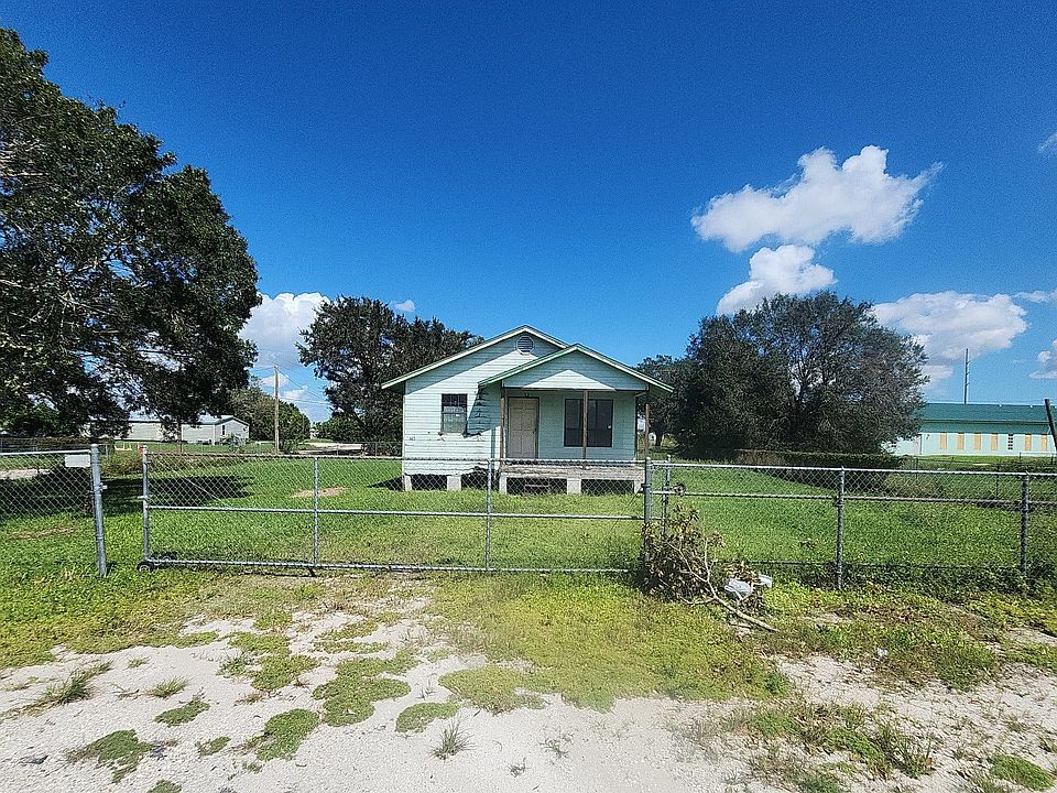 685 Avenue B, Moore Haven, FL 33471 Zillow