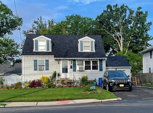 344 Faitoute Ave, Kenilworth, NJ 07033