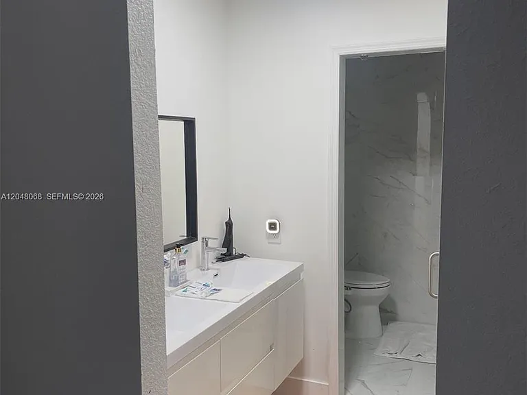 1440 SW 118th Ave — Photo 13