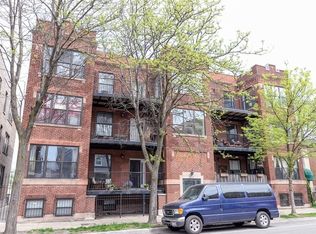 3740 W Wrightwood Ave #3, Chicago, IL 60647