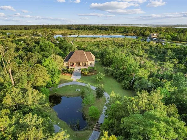 328 Faciane Ln, Slidell, LA 70460
