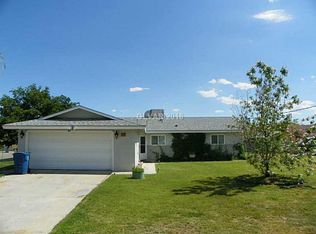 1615 Anasazi Ave, Logandale, NV 89021