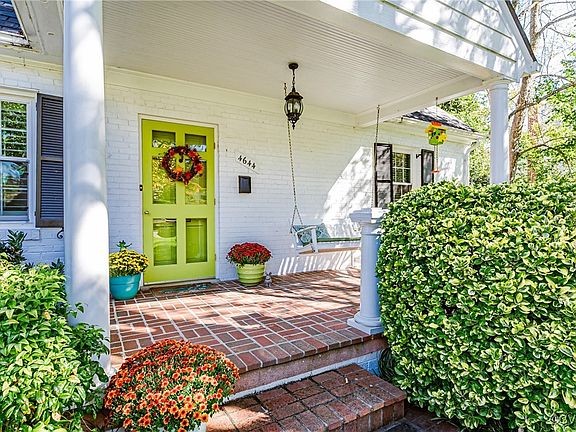 3rd image of 4644 Kensington Ave