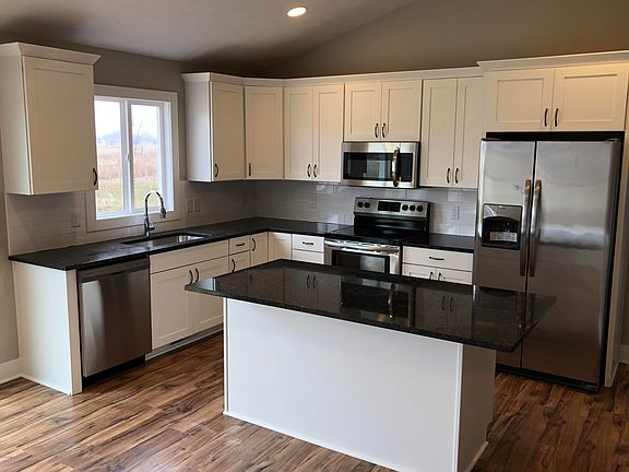 3rd image of 3820 Elm Ridge Dr Lot 182