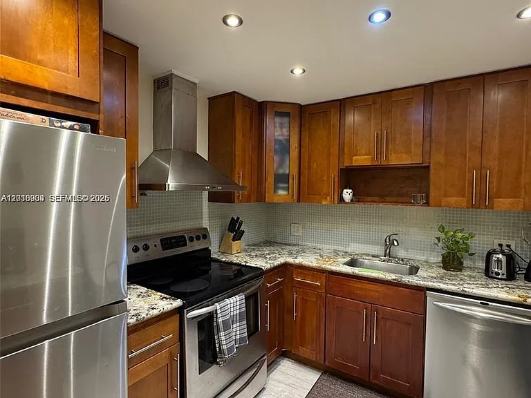 3800 S Ocean Dr #1423 — Photo 10