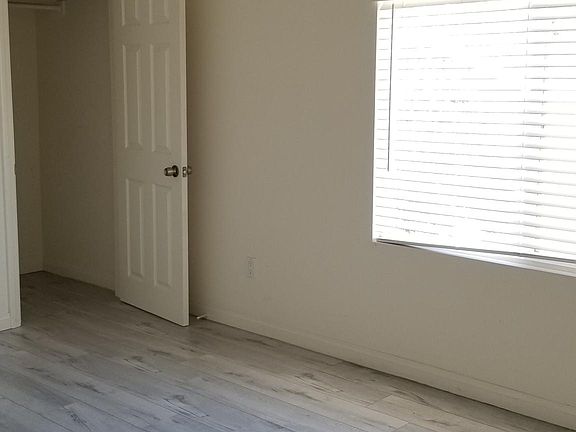 5th image of 3937 1/2 La Salle Ave #3937-1/2