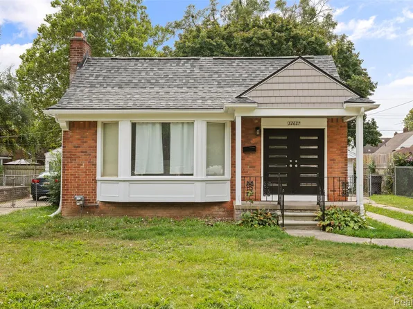 22627 Tireman, Detroit, MI 48239