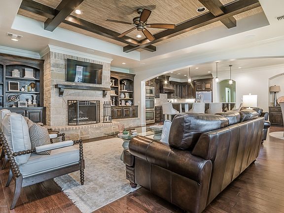 4th image of 5705 Crabtree Ct