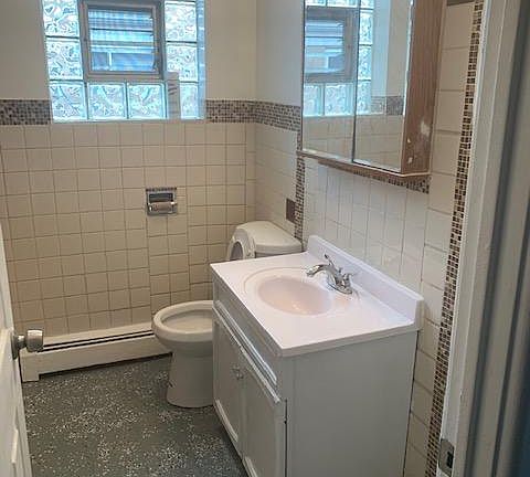 5th image of 1116 Orchard Ave #1