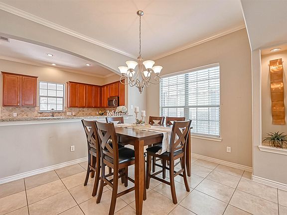 5th image of 2742 Misty Heath Ln