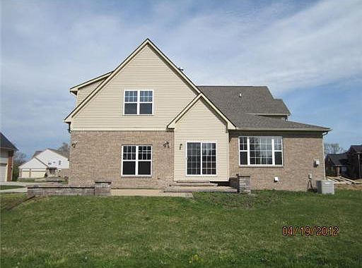 2nd image of 13813 Basswood Cir