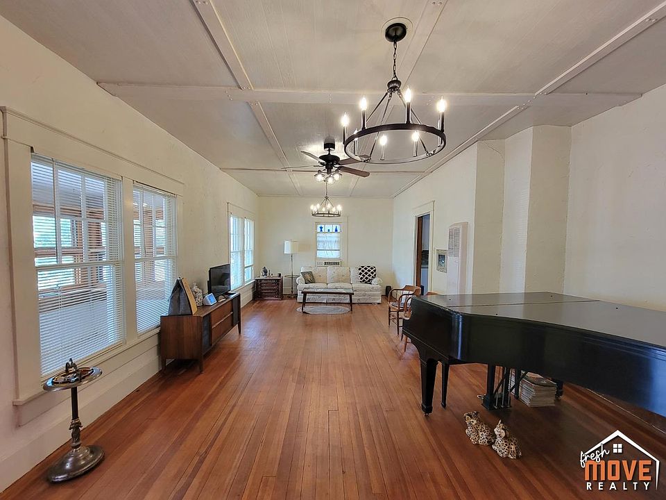 103 E Mendoza Ave, Montezuma, KS 67867 MLS 18926 Zillow