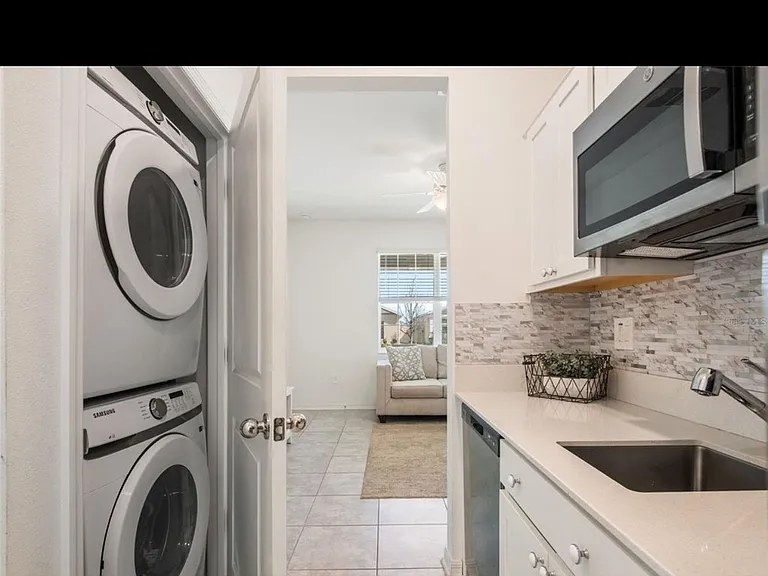 1172 Tyler Loop #1 — Photo 6