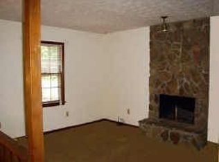1727 Hunting Creek Ln SE, Conyers, GA 30013