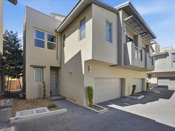 11273 Gravitation Dr, Las Vegas, NV 89135