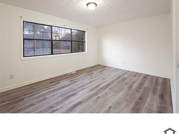 5th image of 1928 Patterson Cir #1928