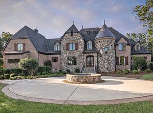 10001 Strike The Gold Ln, Waxhaw, NC 28173