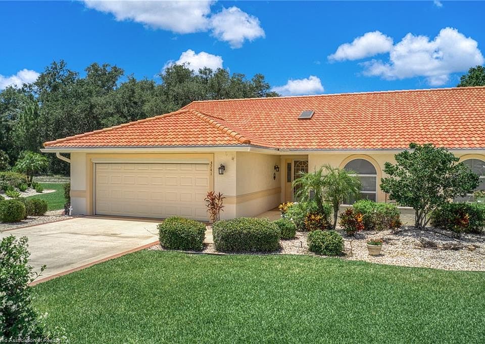 1st image of 3741 Catalina Dr