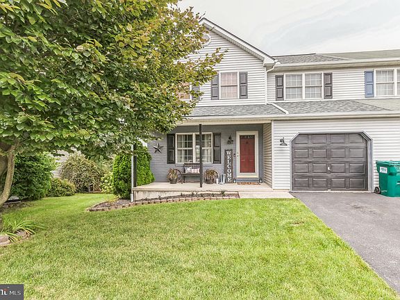 2nd image of 132 Dogwood Dr