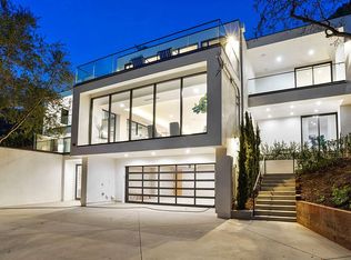 3608 Multiview Dr, Los Angeles, CA 90068