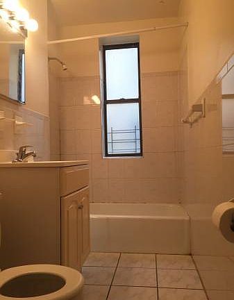 5th image of 315 E 95th St APT 3A