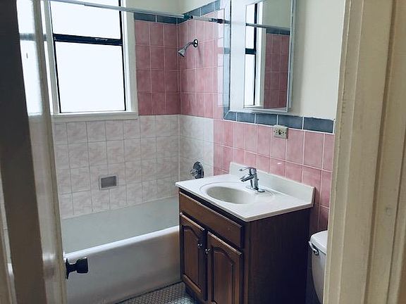 2nd image of 206 Ashton Ave APT 1