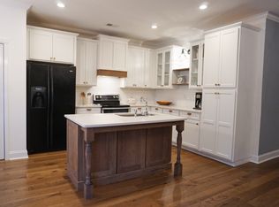 1210 Overlook Dr, Trussville, AL 35173