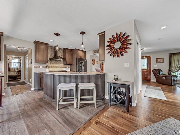 5th image of 6497 White Oak Way