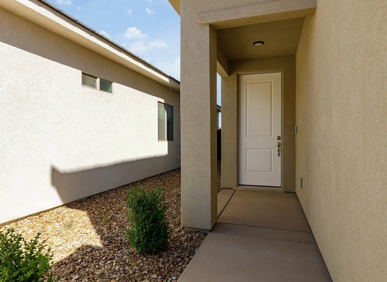 E359 - 465 S. Stewart Creek Dr. — Photo 3