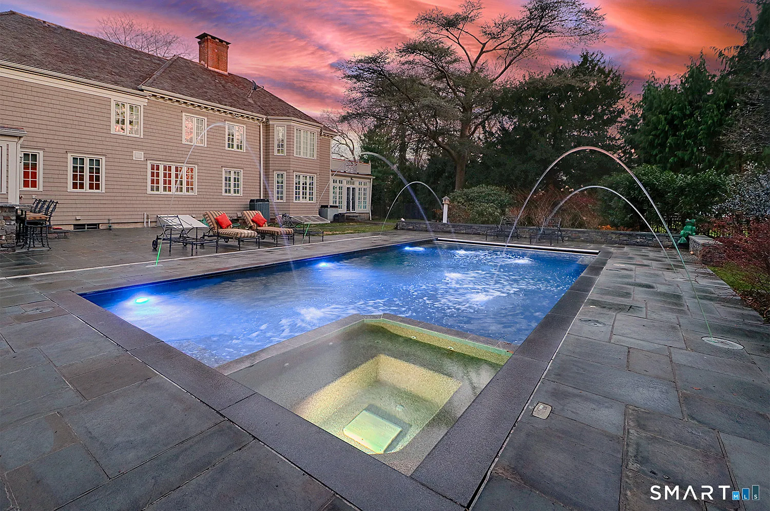 5 bed, 6.0 bath, 5142 sqft, $89,000 — Photo 1