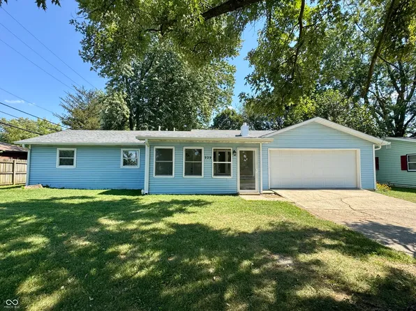 939 Sawmill Rd, New Whiteland, IN 46184
