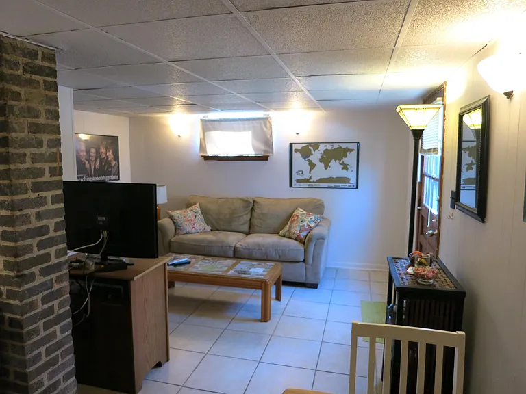 11 Mobile Ln #B — Photo 6