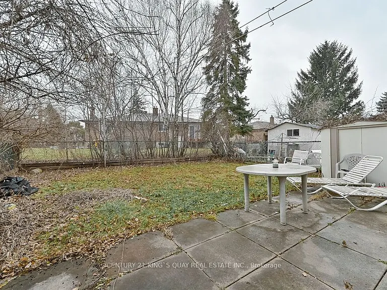 989 Old Cummer Ave #LOWER — Photo 22