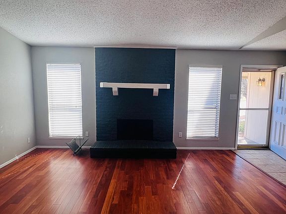 4th image of 2901 Big Ben Ln
