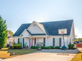 618 Cotton Branch Dr, Boiling Springs, SC 29316