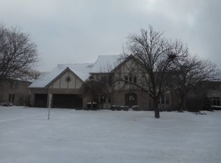 1592 Edgewood Ct, Bartlett, IL