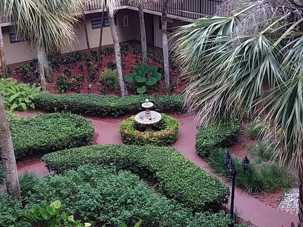 10855 SW 112th Ave APT 309, Miami, FL 33176