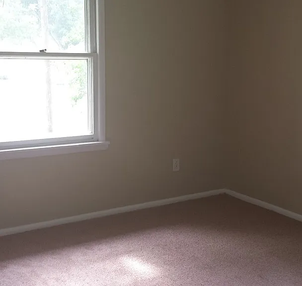 3301 N Valleyview Dr — Photo 10