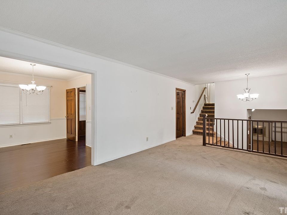12 Lynn Rd, Raleigh, NC 27609 Zillow