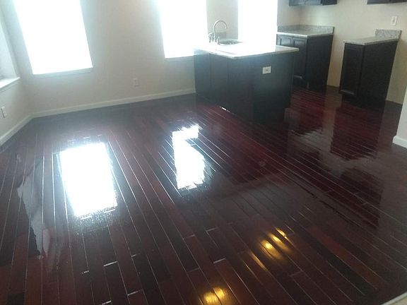 5th image of 8845 E Jefferson Ave #101
