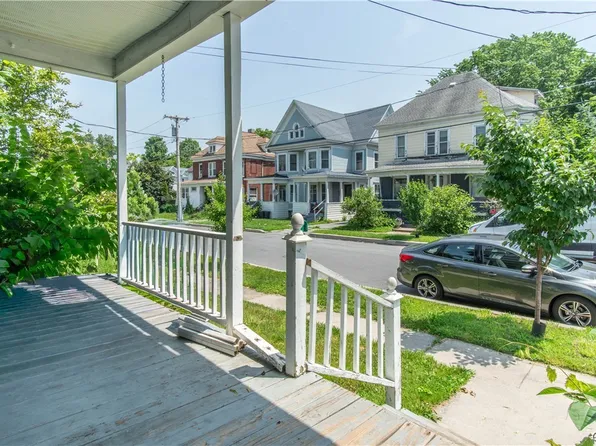 109 N Pleasant St, Watertown, NY 13601
