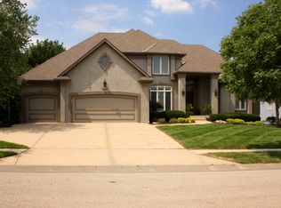 8336 Haven St, Lenexa, KS 66219