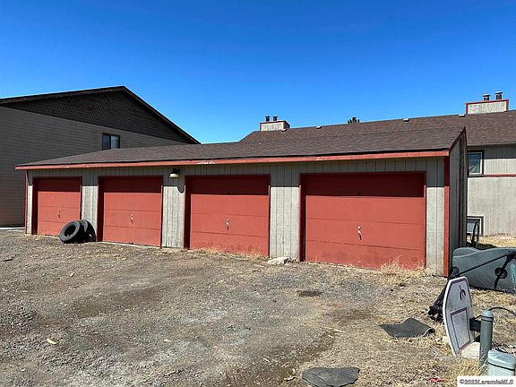 3rd image of 1528 Palmer Dr
