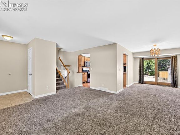 5th image of 6060 Flintridge Dr