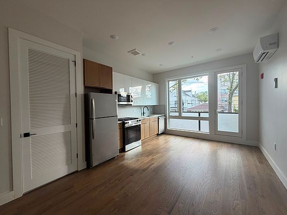 2nd image of 40 Lembeck Ave #21E