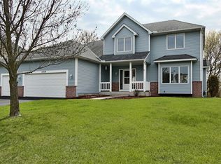 17319 Rosalla Dr, Eden Prairie, MN 55346